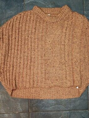 Free People XS oversized cable knit sweater – camel brown chunky boho pullover